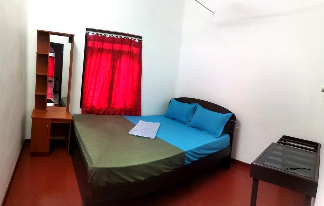 Nallur Holidays Inn Jaffna Dış mekan fotoğraf