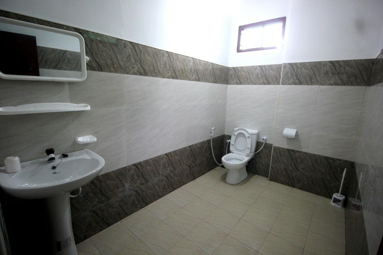 Nallur Holidays Inn Jaffna Dış mekan fotoğraf