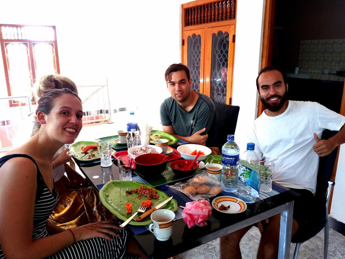 Nallur Holidays Inn Jaffna Dış mekan fotoğraf